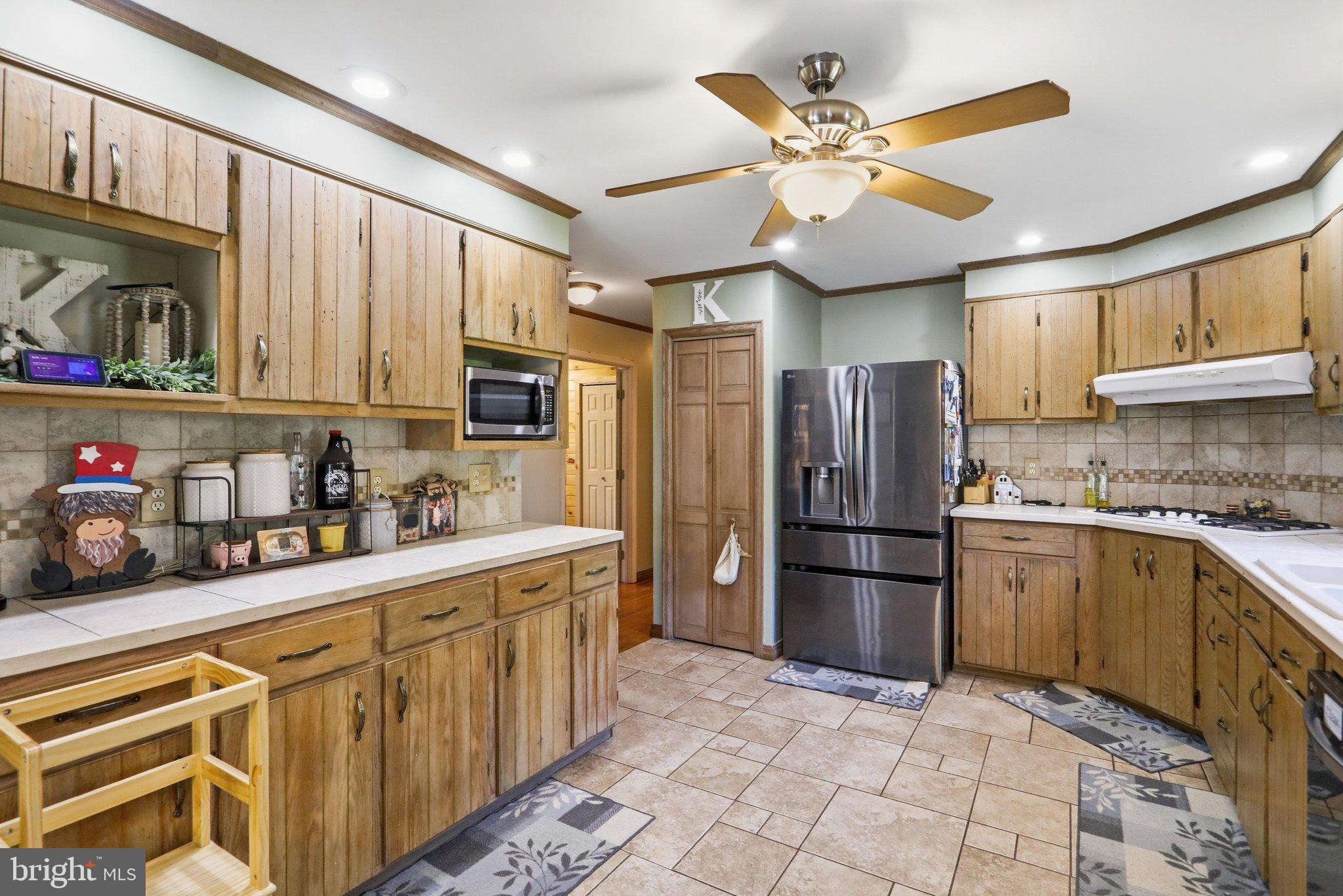 711 Sampson Rock Road Frostburg, MD 21532 - Photo 9 of 50
