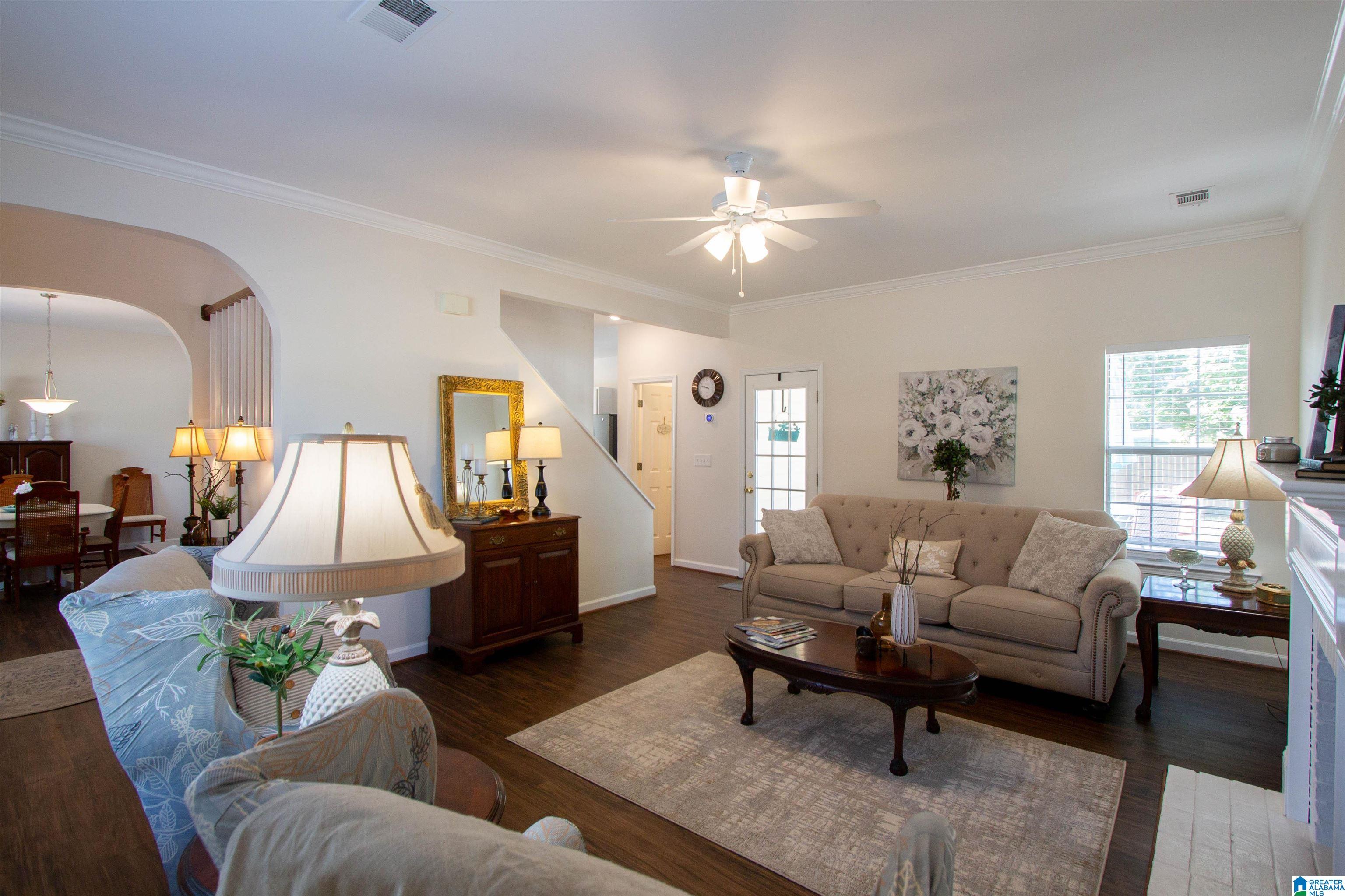 104 Meadowview Circle Pelham, AL 35124 - Photo 3 of 41