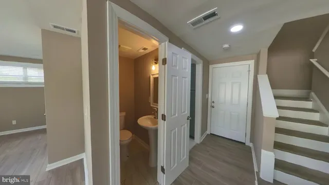 $2,600 | 2050 Nike Drive, Unit 7, Waldorf, MD 20601