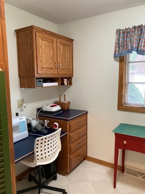 201 Wall Street Crescent City, IL 60928 - Photo 22 of 26