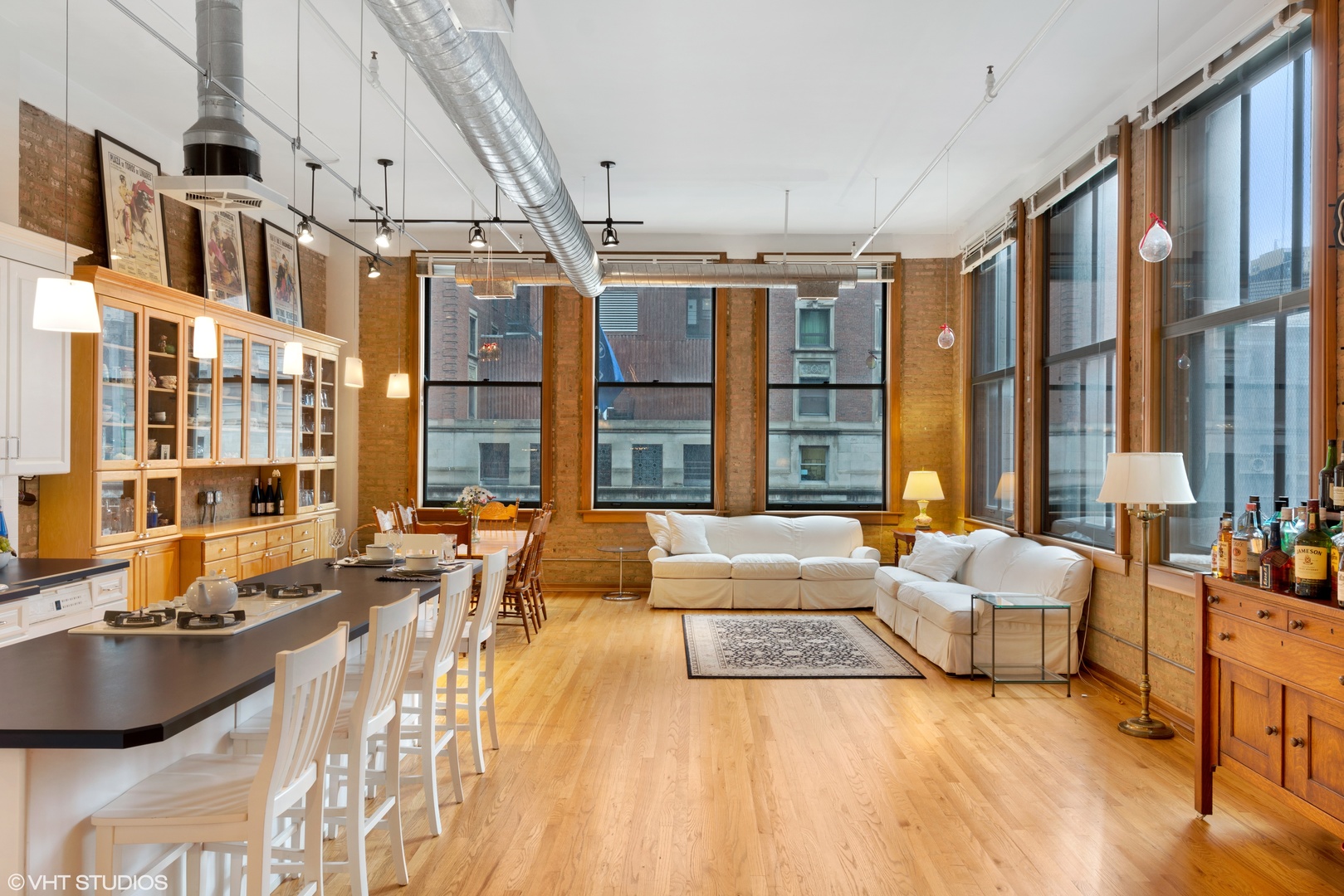 120 South State Street, Unit 6 Chicago, IL 60603 - Photo 10 of 17