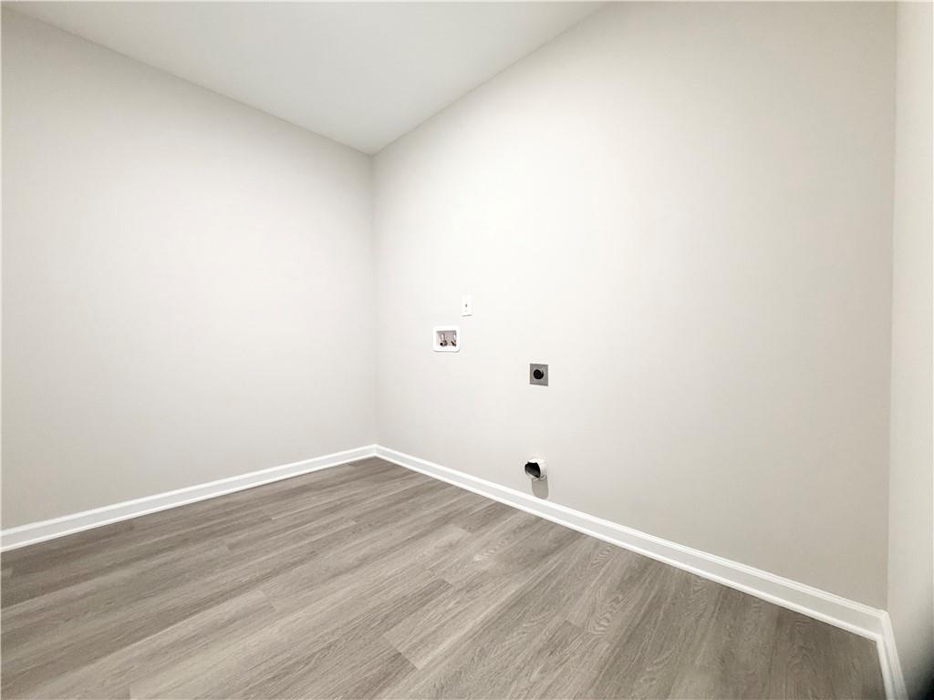 382 Arlington Lane Commerce, GA 30529 - Photo 41 of 43 a view of an empty room