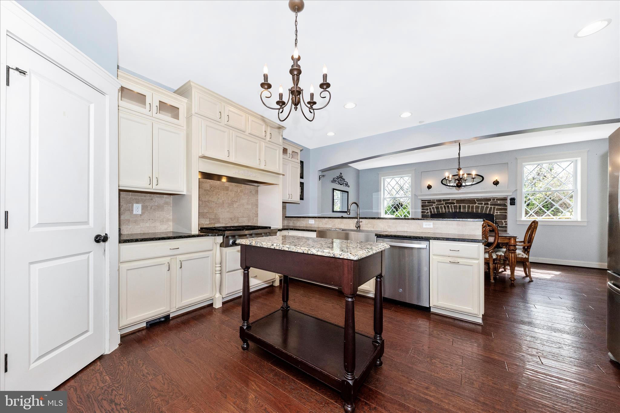 6735 Burkittsville Road Middletown, MD 21769 - Photo 23 of 82 Kitchen
