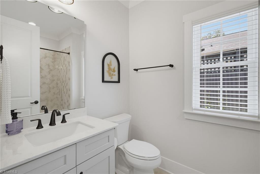 1504 Independence Road Greensboro, NC 27408 - Photo 24 of 49