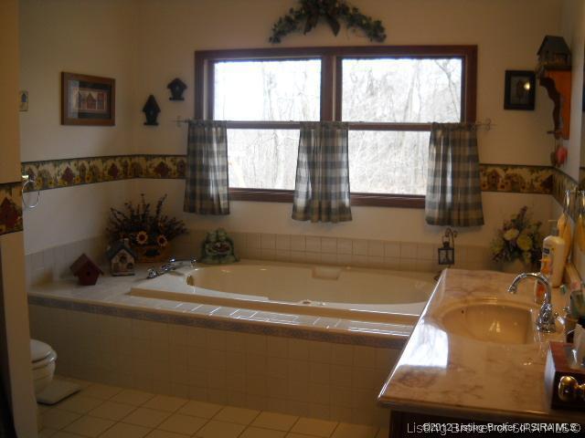 3512 South Eastern School Road Pekin, IN 47165 - Photo 16 of 37 Gallery Image 16