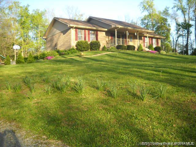 3512 South Eastern School Road Pekin, IN 47165 - Photo 3 of 37 Gallery Image 3