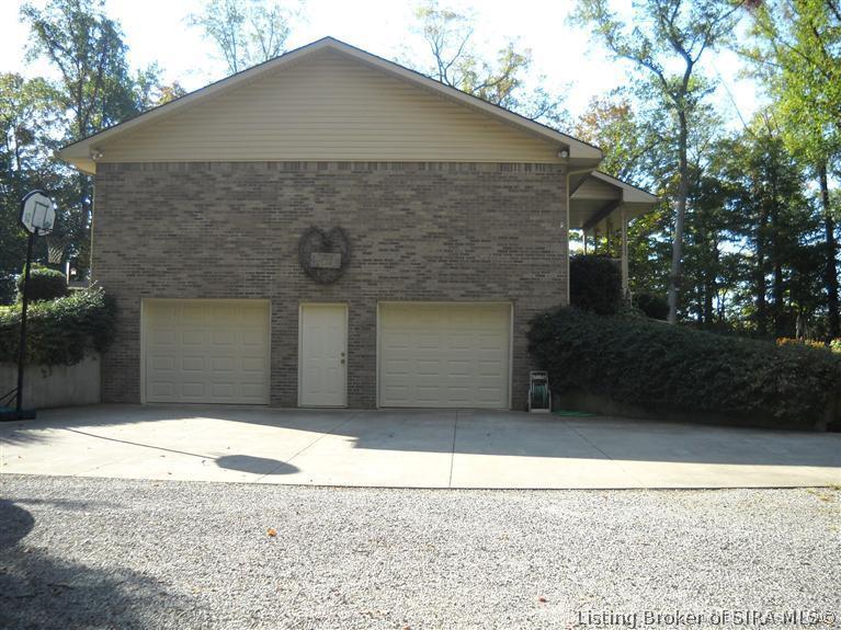 3512 South Eastern School Road Pekin, IN 47165 - Photo 33 of 37 Gallery Image 33