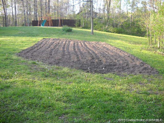 3512 South Eastern School Road Pekin, IN 47165 - Photo 35 of 37 Gallery Image 35