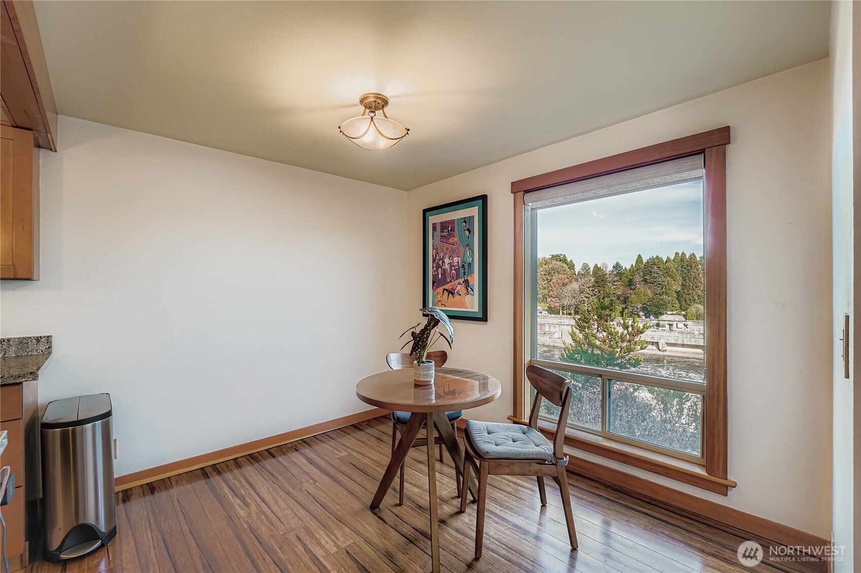 3200 West Commodore Way, Unit 206 Seattle, WA 98199 - Photo 14 of 34 Gallery Image 14