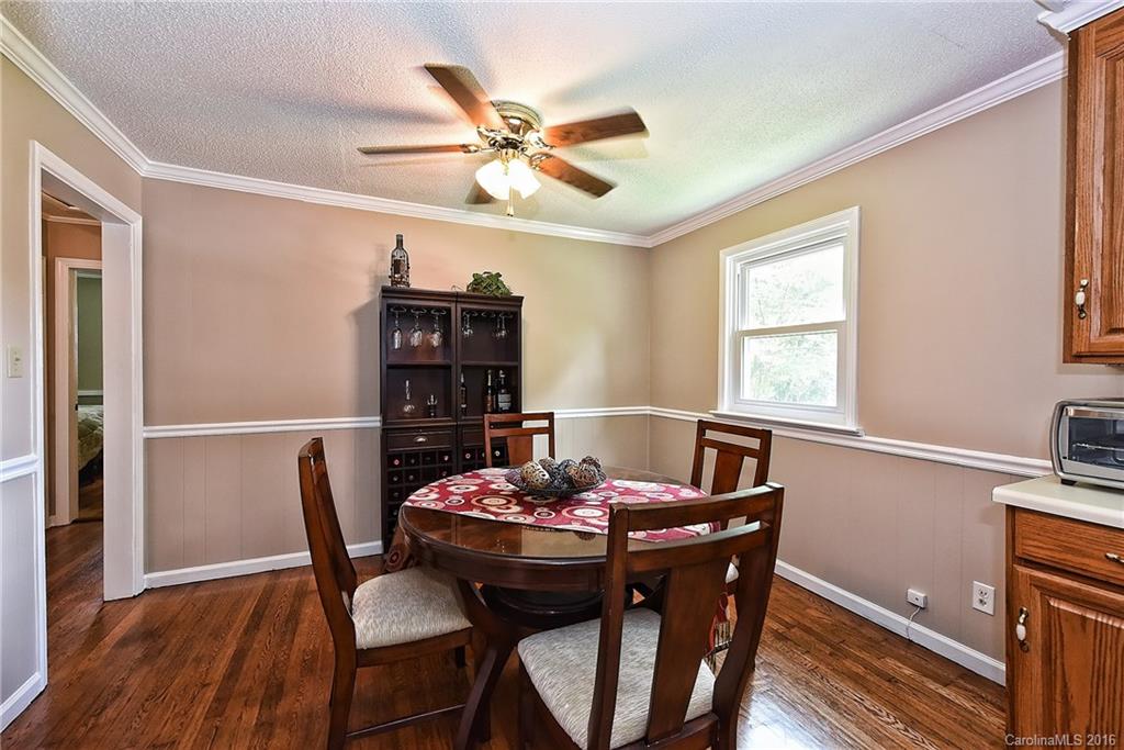 536 Manhasset Road Charlotte, NC 28209 - Photo 5 of 17