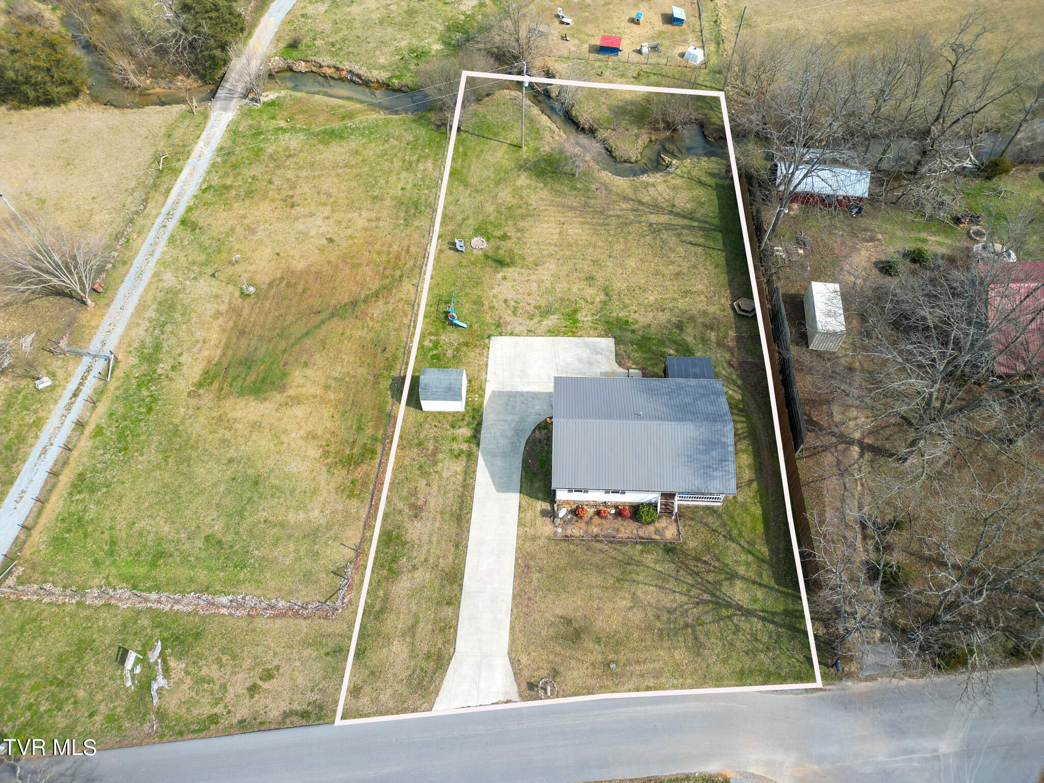 635 Browns Bridge Road Greeneville, TN 37745 - Photo 5 of 25 Browns Bridge