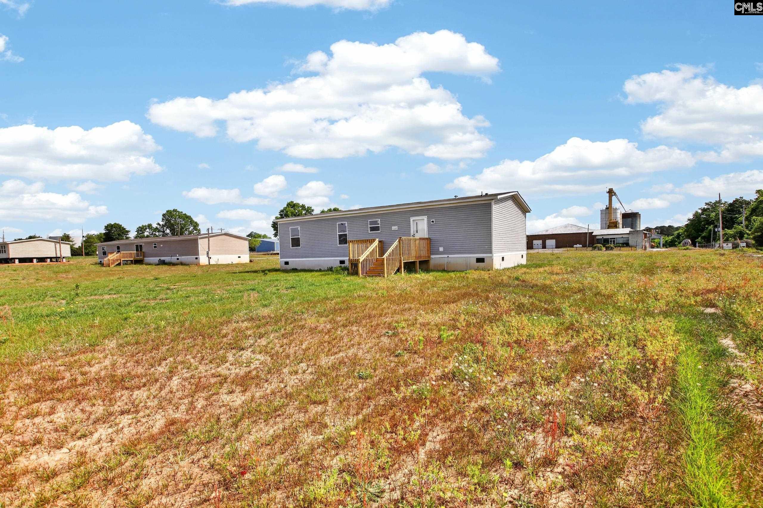 1068 Preference Road St. Matthews, SC 29135 - Photo 4 of 25
