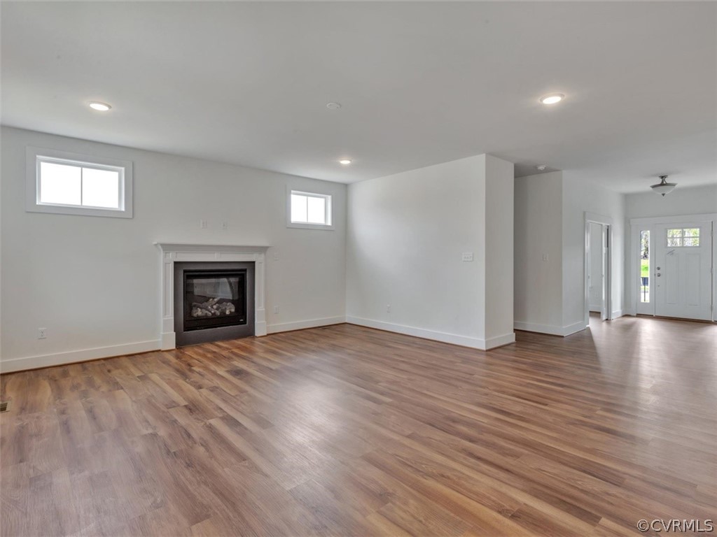 8024 Blythe Road Mechanicsville, VA 23116 - Photo 3 of 25 Gallery Image 3