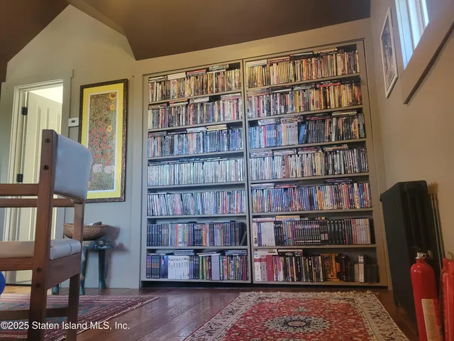 $725,000 | 486 Henderson Avenue | West Brighton