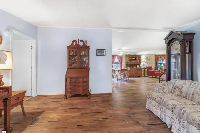 $779,900 | 177-189 Farmers Hill Road, Liberty, SC 29657