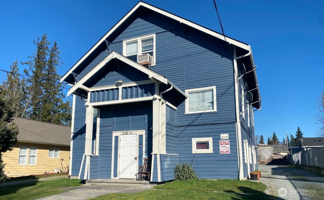 520 North 1st Street Mount Vernon, WA 98273 - Photo 1 of 15