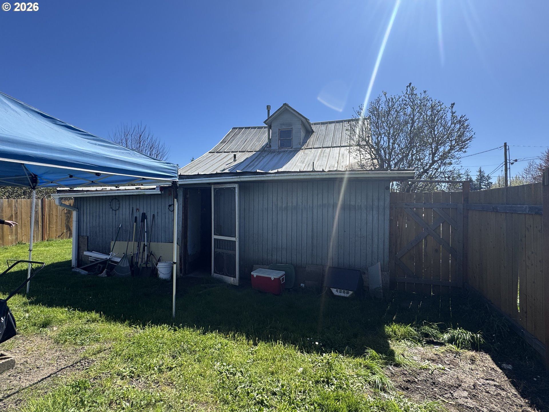 210 6th Street Amity, OR 97101 - Photo 5 of 11