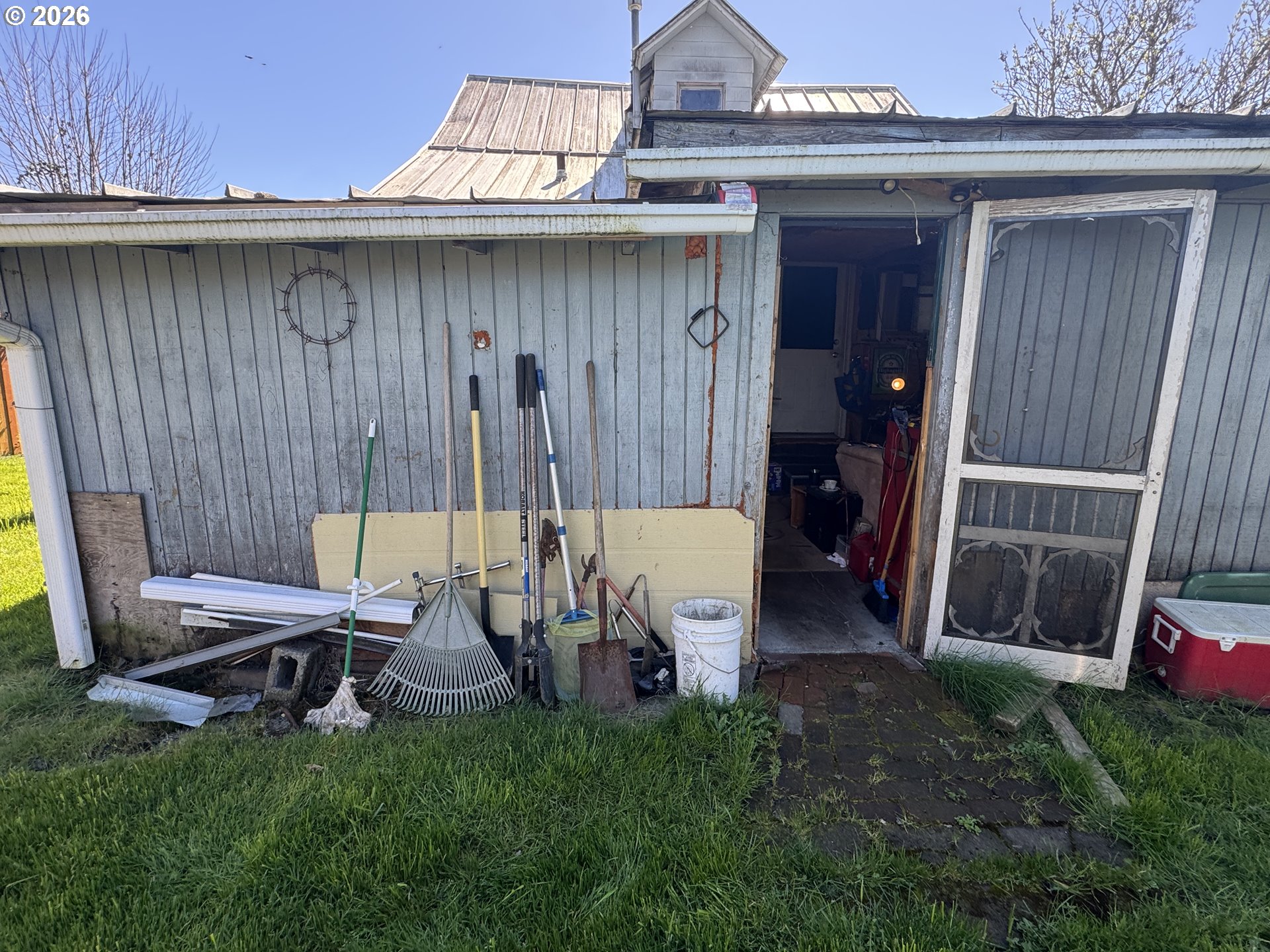 210 6th Street Amity, OR 97101 - Photo 6 of 11