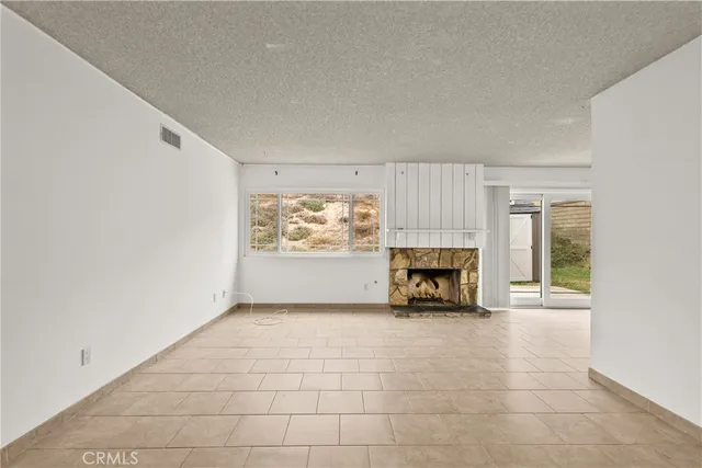 $734,000 | 29147 Lotusgarden Drive, Canyon Country, CA 91387