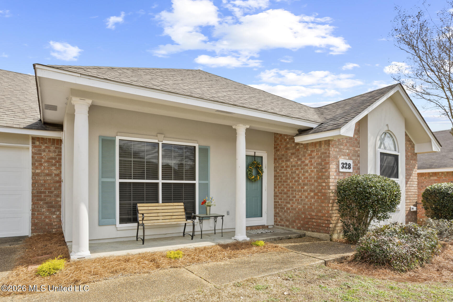 328 Waterfall Way Clinton, MS 39056 - Photo 2 of 24 328 Waterfall Way-2