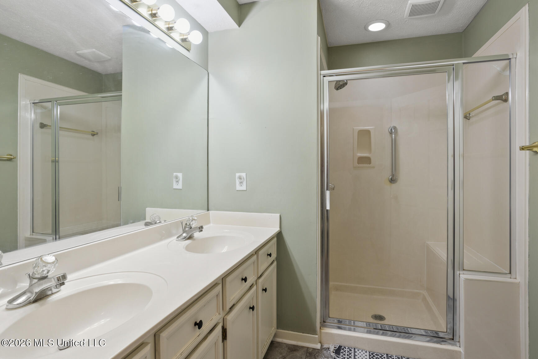 328 Waterfall Way Clinton, MS 39056 - Photo 21 of 24 328 Waterfall Way-21