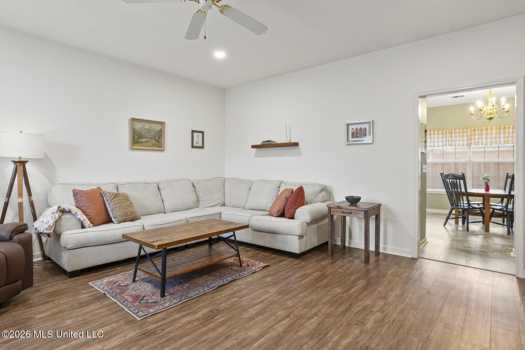 328 Waterfall Way Clinton, MS 39056 - Photo 4 of 24 328 Waterfall Way-4