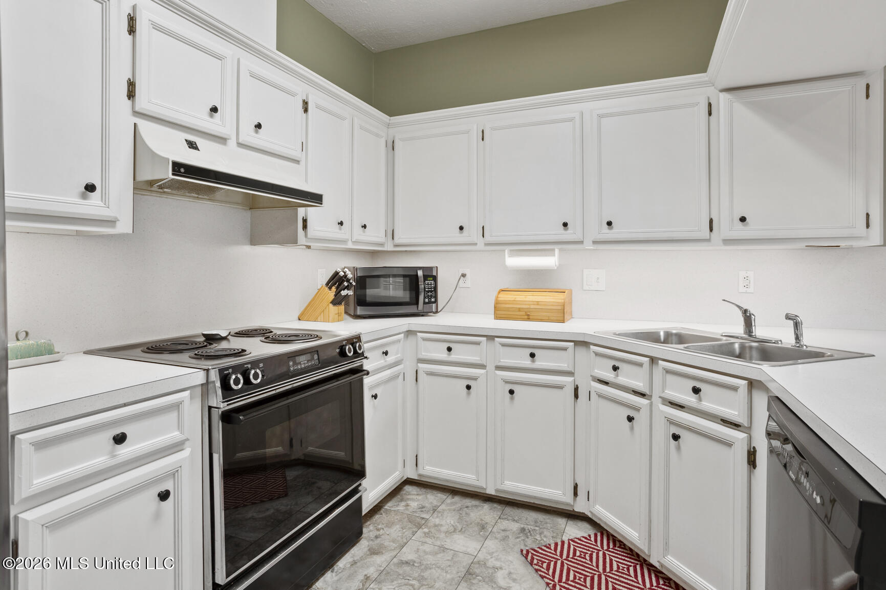 328 Waterfall Way Clinton, MS 39056 - Photo 10 of 24 328 Waterfall Way-10