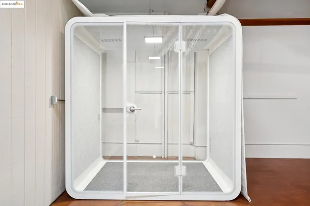 $499,000 | 530 East 8th Street, Unit 207, Oakland, CA 94606