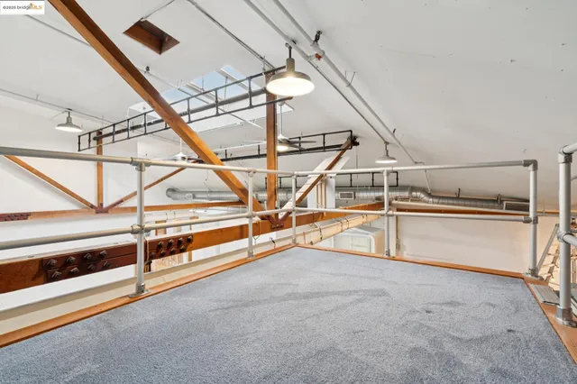 $499,000 | 530 East 8th Street, Unit 207, Oakland, CA 94606