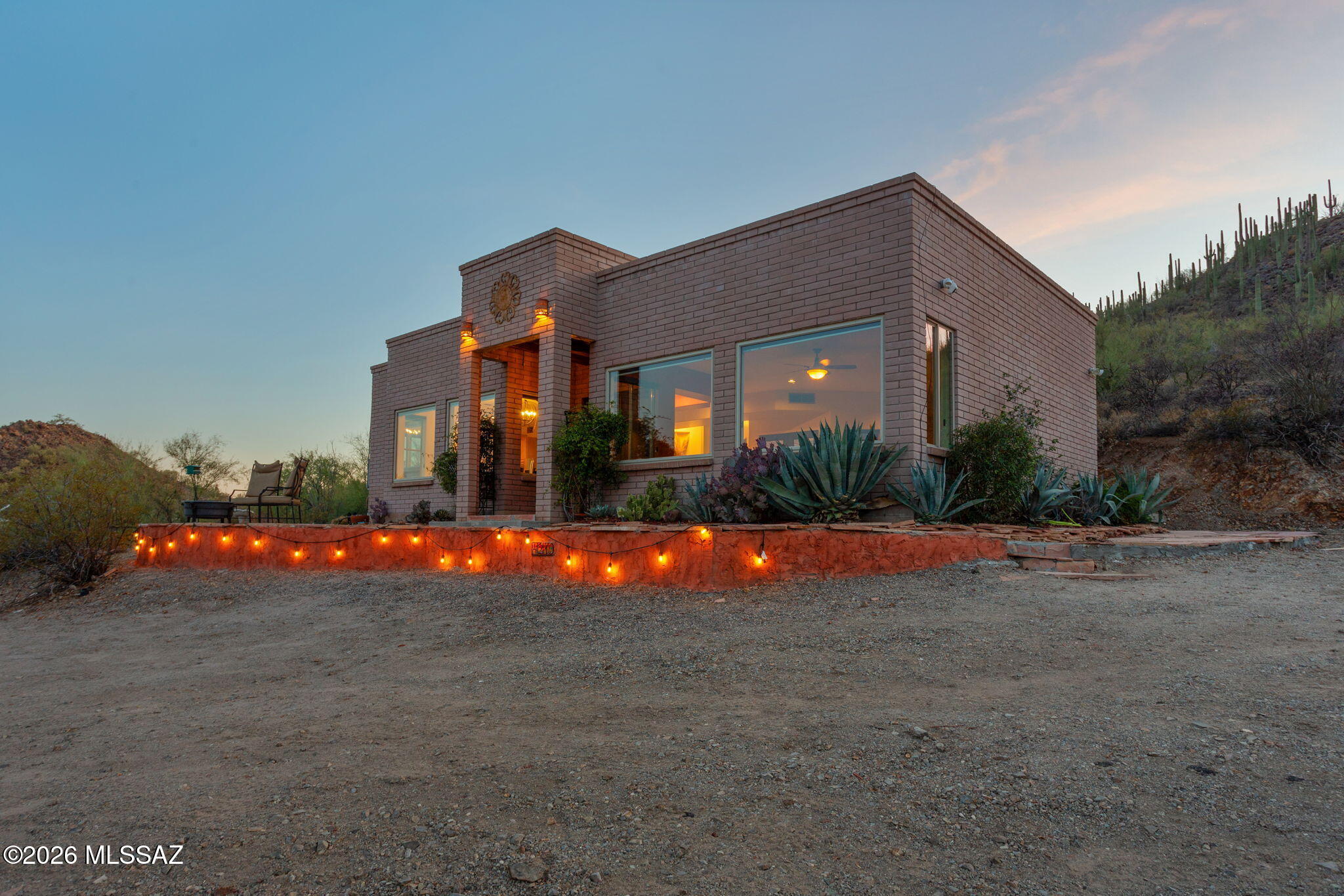 4210 West Mossman Road Tucson, AZ 85746 - Photo 36 of 51 a view of a house with basketball court