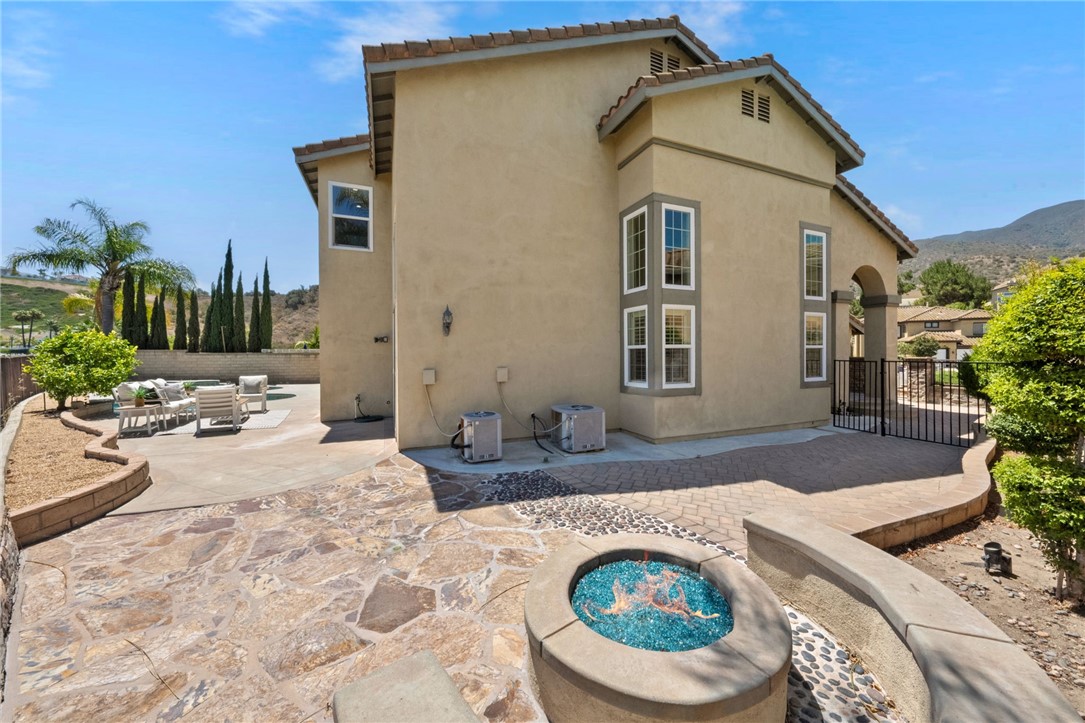 3209 Crystal Ridge Circle Corona, CA 92882 - Photo 49 of 78