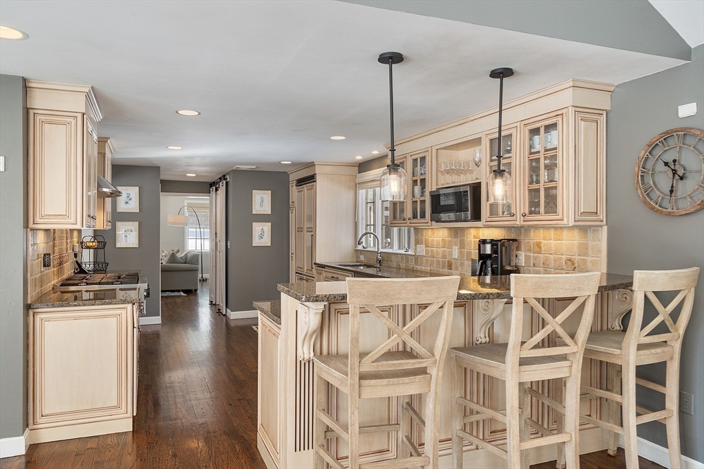 40 Meadowbrook Road Carlisle, MA 01741 - Photo 11 of 28 Gallery Image 11