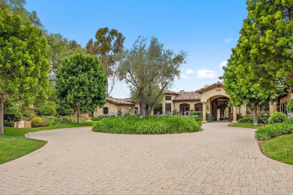 7090 Via Guadalupe Rancho Santa Fe, CA 92067 - Photo 2 of 59
