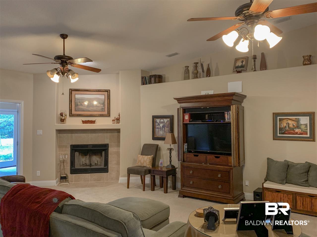 27724 Oakachoy Loop Daphne, AL 36526 - Photo 7 of 40 Great Room