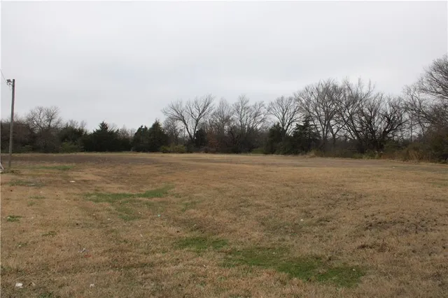 $175,000 | 3222 West Main Street, Independence, KS 67301