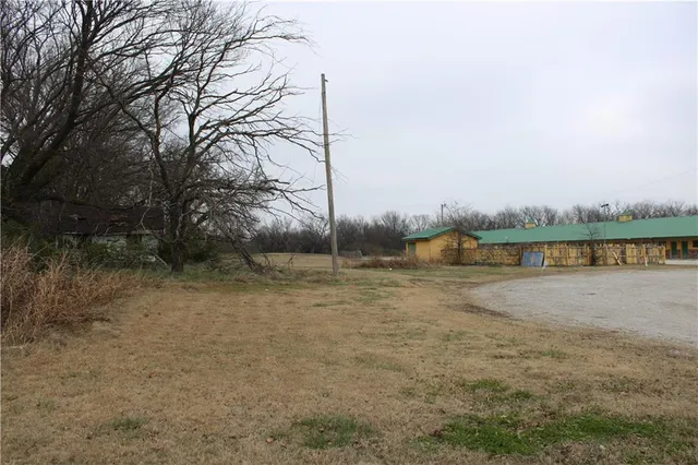 $175,000 | 3222 West Main Street, Independence, KS 67301