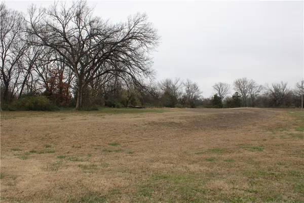 $175,000 | 3222 West Main Street, Independence, KS 67301