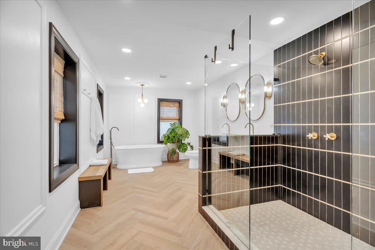 858 Perkiomen Street Philadelphia, PA 19130 - Photo 14 of 36