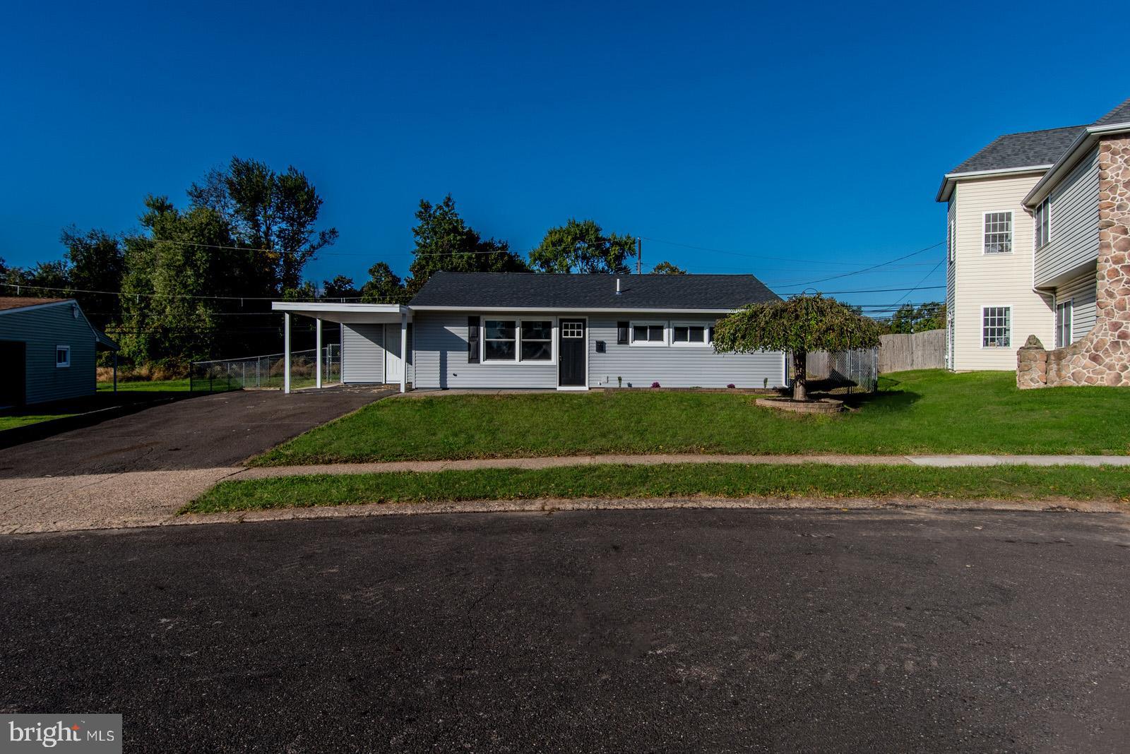41 Vineyard Road Levittown, PA 19057 - Photo 3 of 82 Gallery Image 3