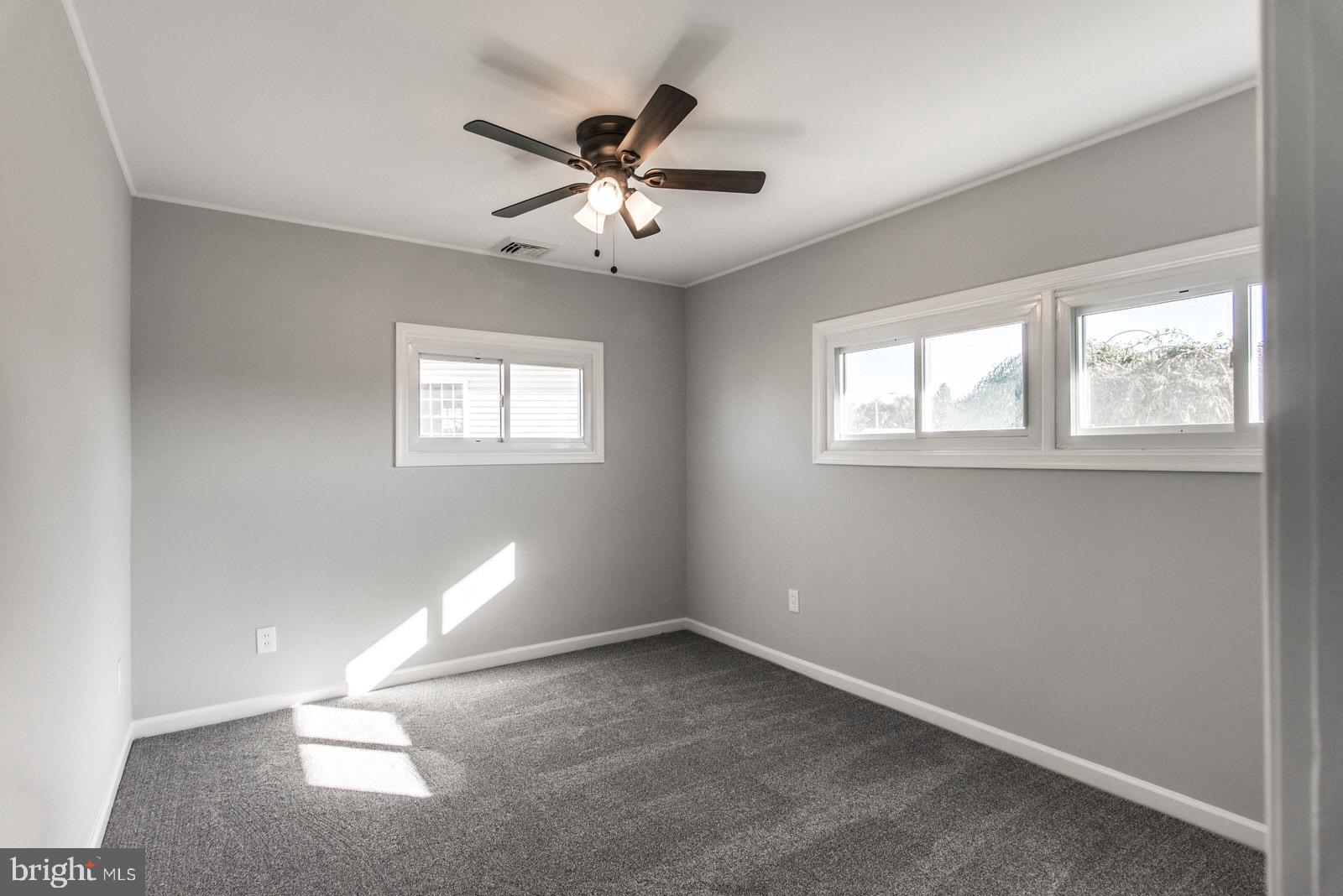 41 Vineyard Road Levittown, PA 19057 - Photo 44 of 82 Gallery Image 44