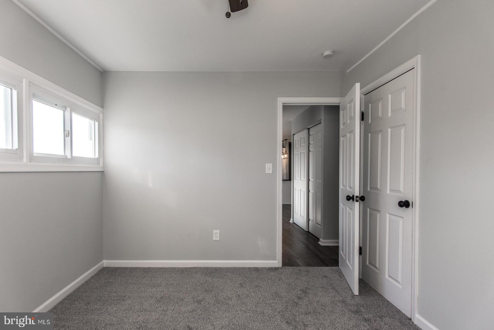 41 Vineyard Road Levittown, PA 19057 - Photo 47 of 82 Gallery Image 47
