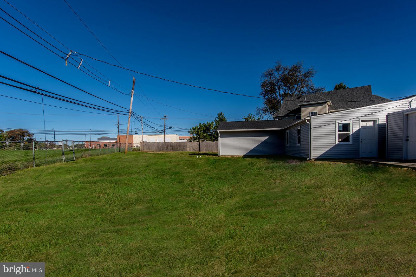41 Vineyard Road Levittown, PA 19057 - Photo 77 of 82 Gallery Image 77