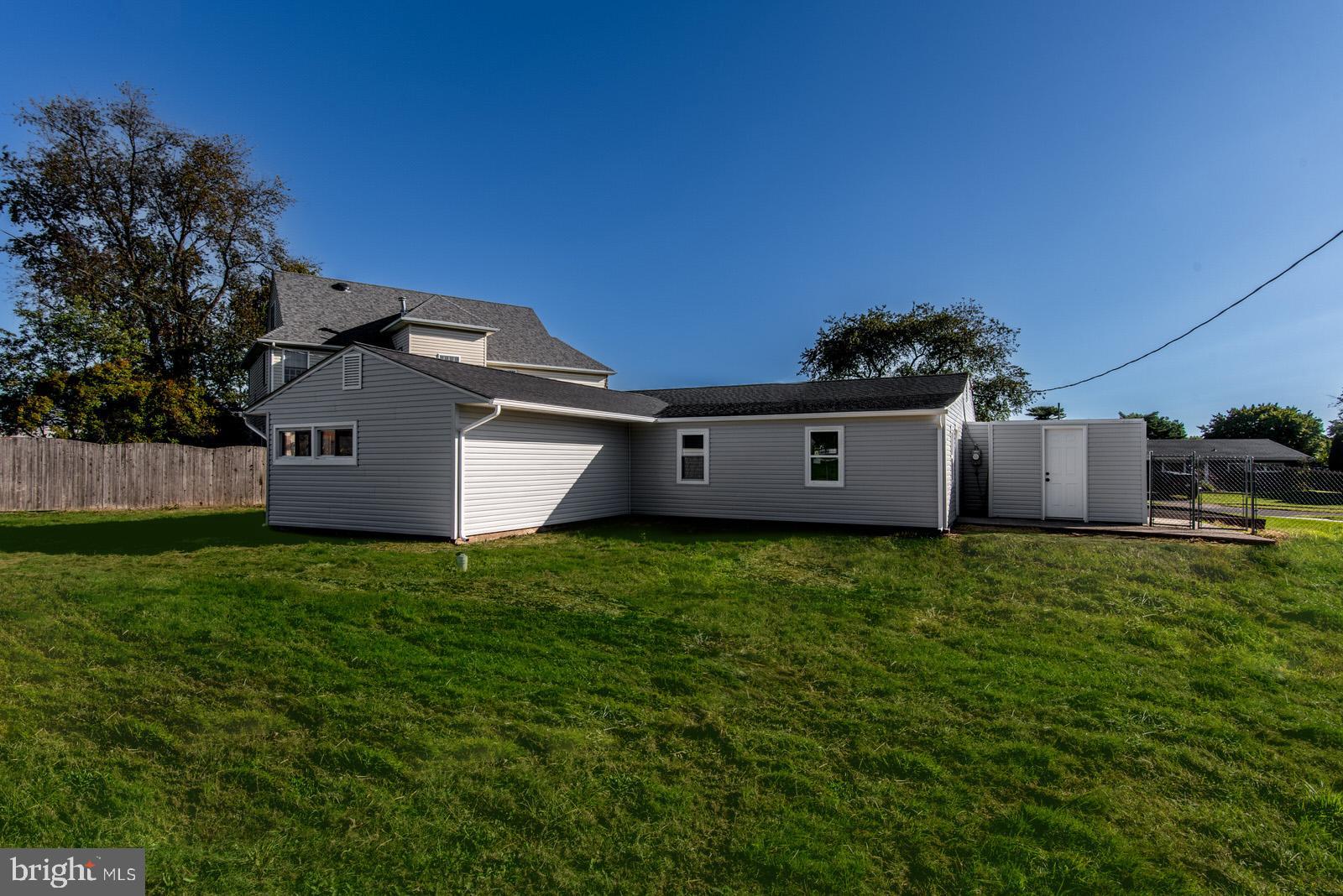 41 Vineyard Road Levittown, PA 19057 - Photo 79 of 82 Gallery Image 79