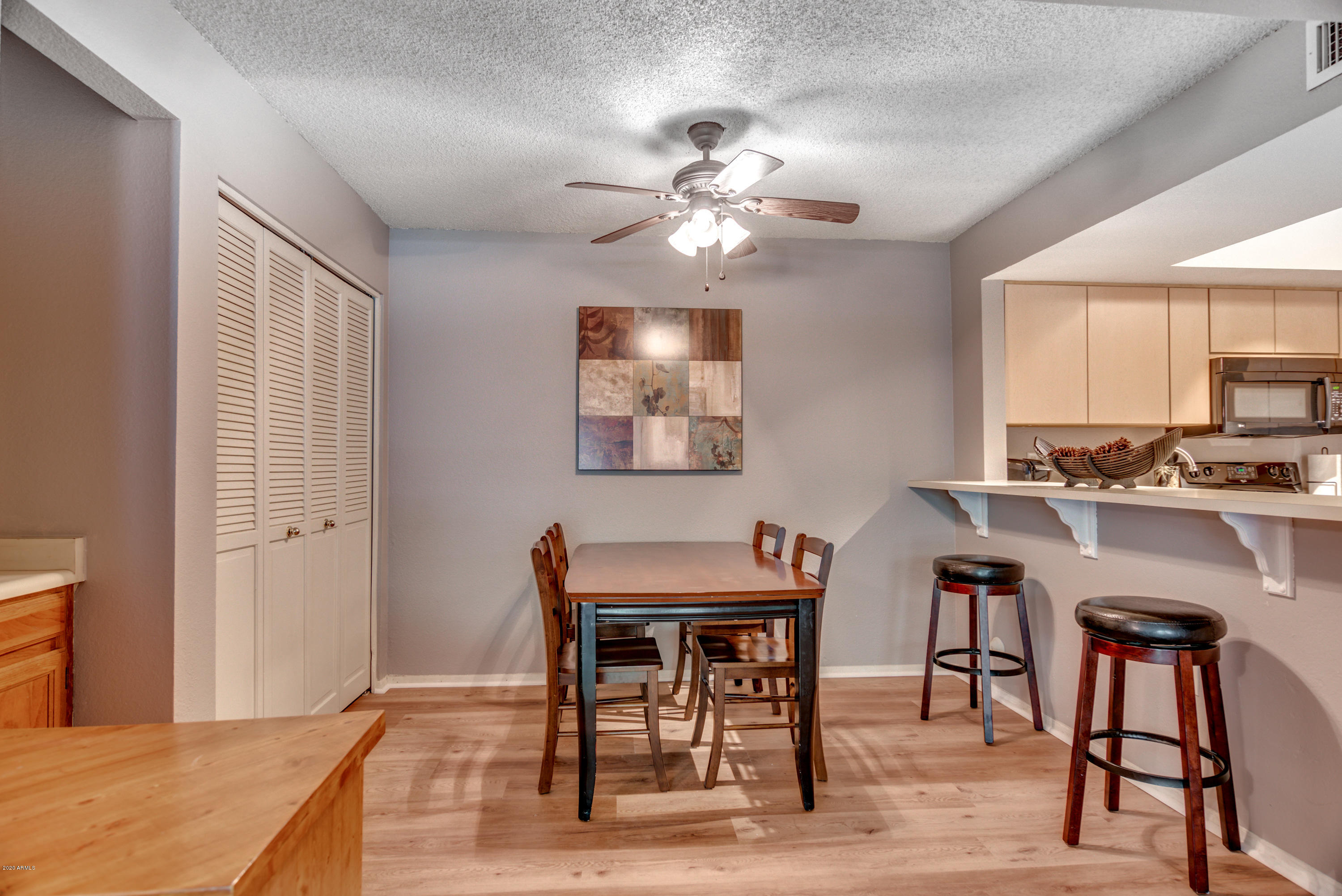 1645 West Baseline Road, Unit 1040 Mesa, AZ 85202 - Photo 10 of 22 Kitchen Counter Dining
