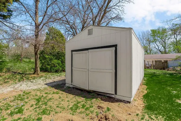 $365,000 | 1800 East Blue Ridge Boulevard, Kansas City, MO 64146