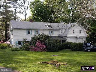 11 Meadowcrest Road Radnor, PA 19087 - Photo 1 of 1
