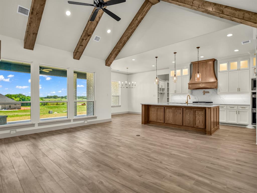 115 Guynell Ridge Decatur, TX 76234 - Photo 11 of 38