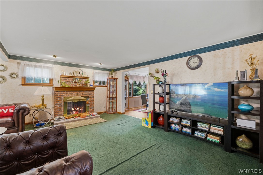 136 Mapleview Road Cheektowaga, NY 14225 - Photo 6 of 29