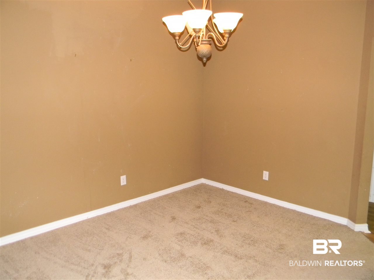 2206 Spring Grove North Mobile, AL 36695 - Photo 7 of 21