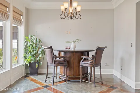 $640,000 | 1800 Adeline Drive, New Iberia, LA 70563